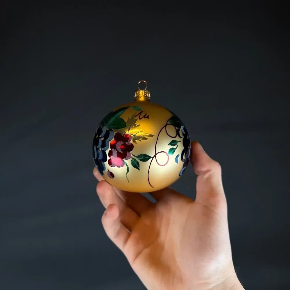 Hallmark Ornament Harvest of Grapes Glass Painted Gold Large 3